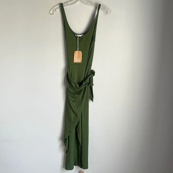 NEW Reformation Kaila Midi Dress Green - Picture 2 of 9